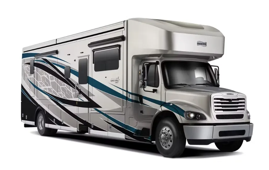 Newmar Super Star 4040 exterior