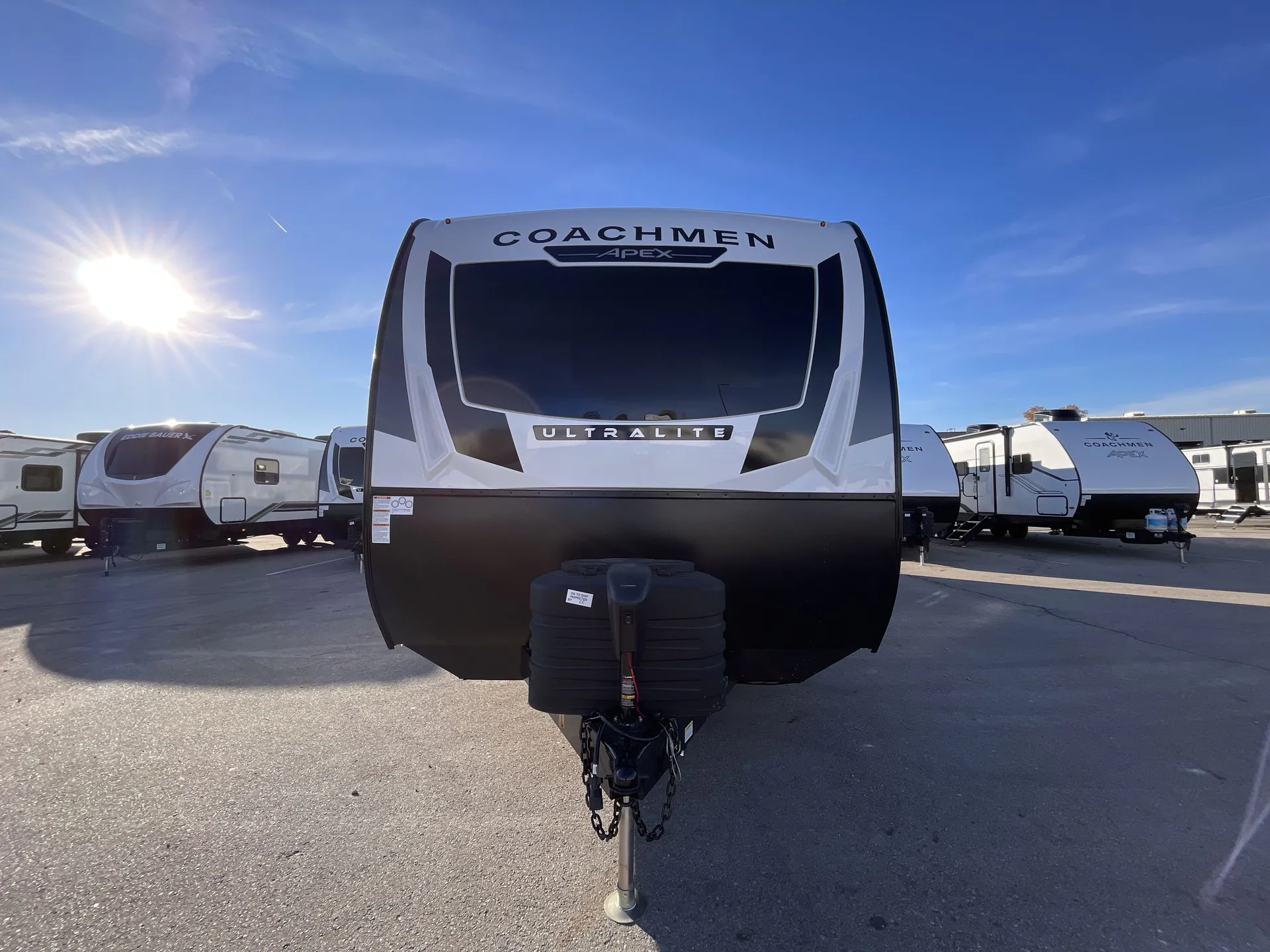 2026 Coachmen Apex Ultra-Lite 246BARV — front