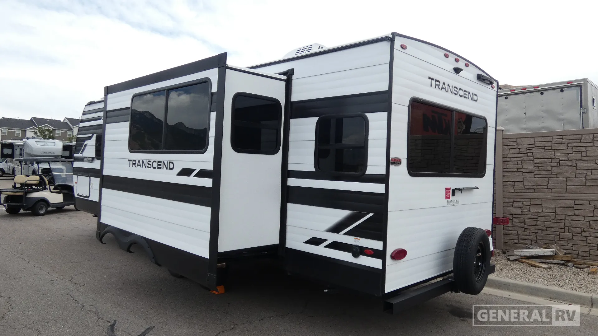 2027 Grand Design Transcend 245RLT - Photo 4