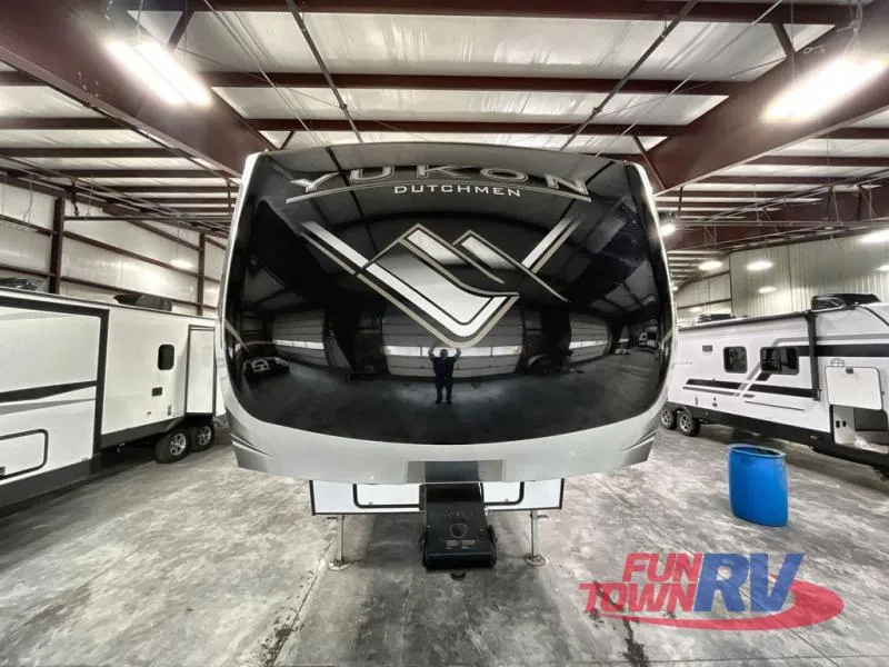 2023 Dutchmen Yukon 320RL - Photo 3