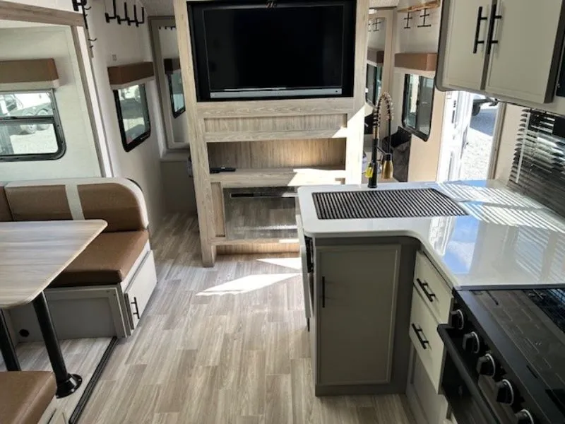 2025 Forest River Vibe 24DB
