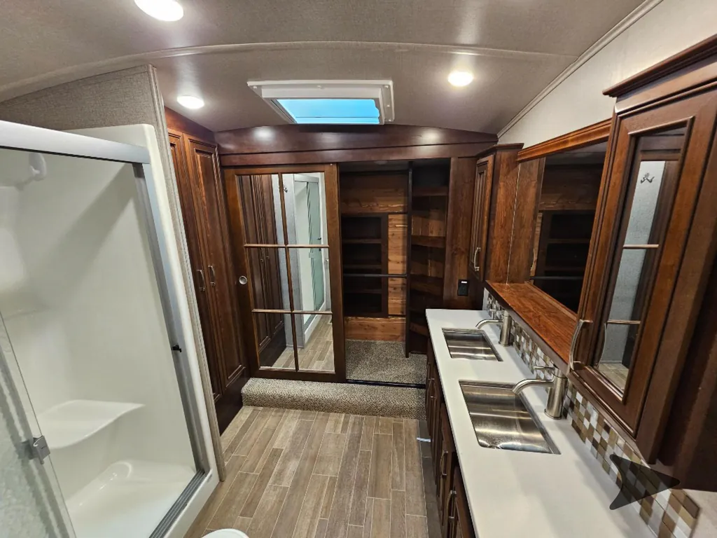 2020 Jayco Pinnacle 36FBTS, Photos photo 53