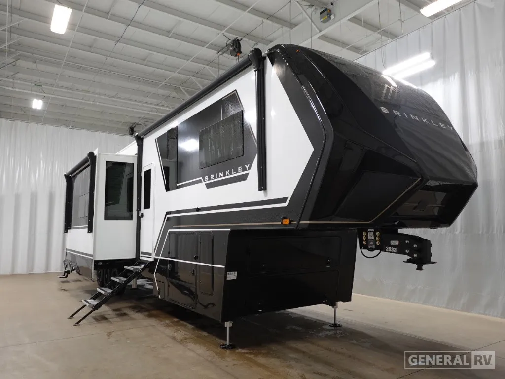 2026 Brinkley Model G 3950 - Photo 2