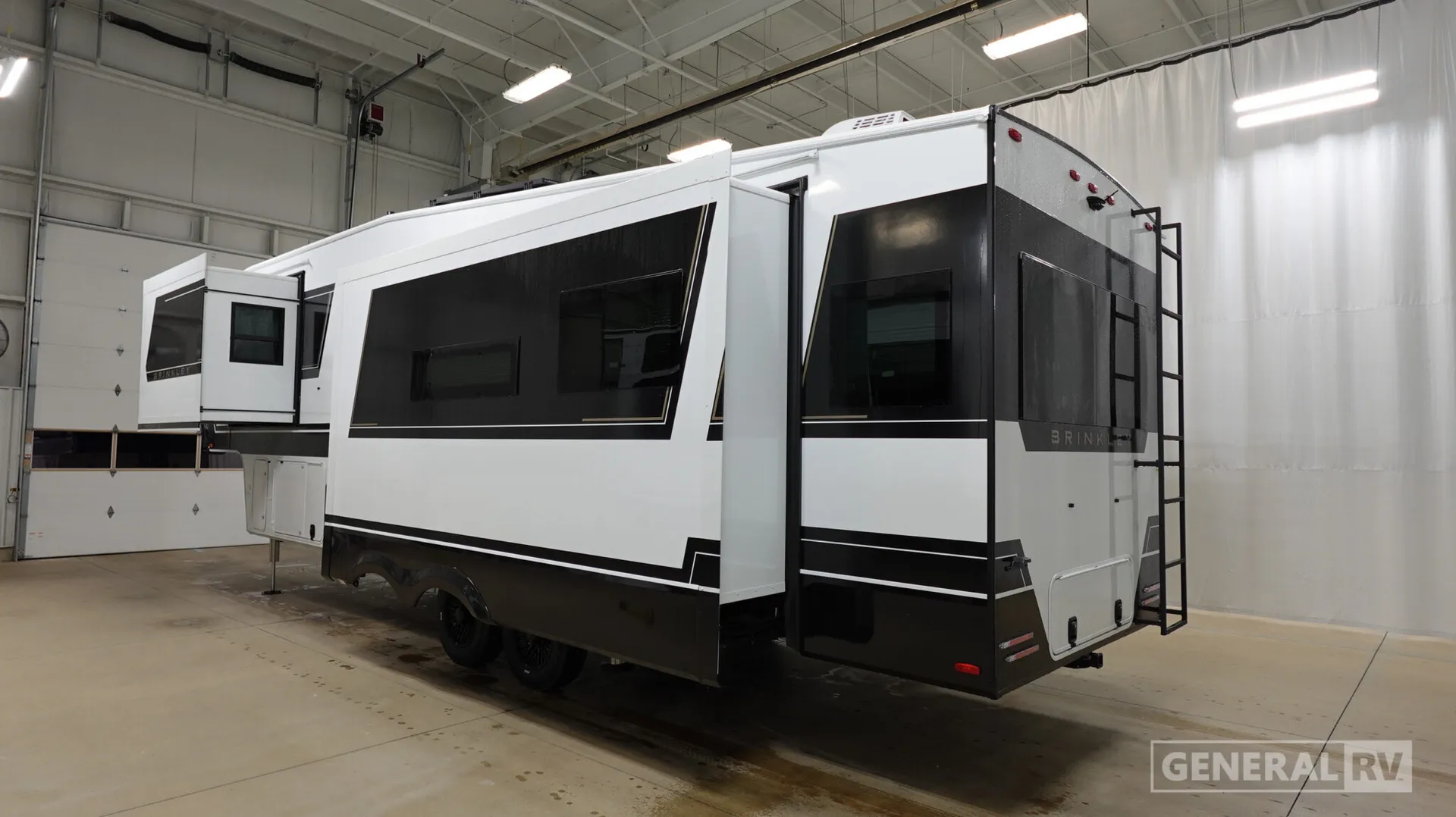 2026 Brinkley Model Z 3100 - Photo 4