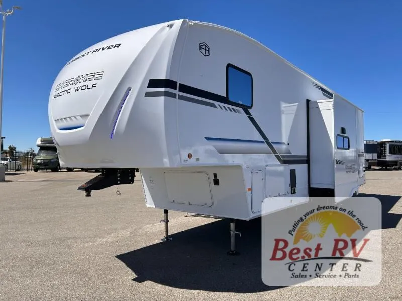 2026 Forest River Cherokee Arctic Wolf 331BH - Photo 2