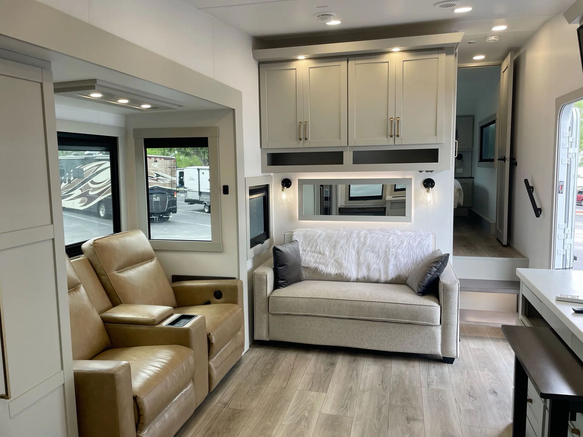 2025 Brinkley Model Z 2680 - Photo 4