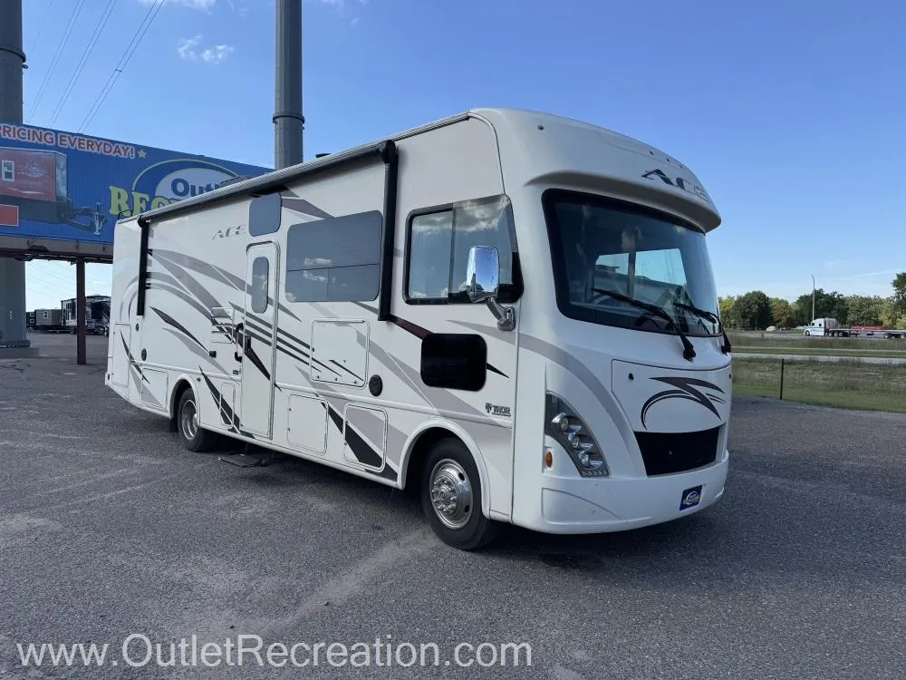 2018 Thor Motor Coach A.C.E. 30.2 - Main photo