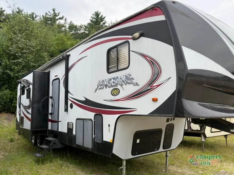 2015 Forest River Vengeance 320A - Main photo