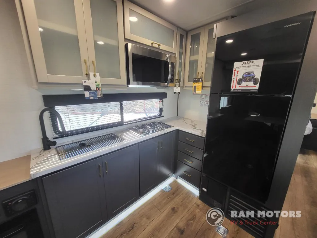 2024 Forest River XLR Micro Boost 2714M, Photos photo 9