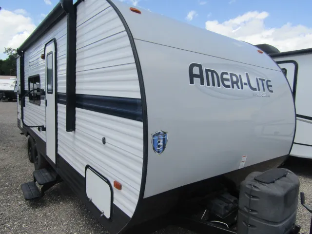 2022 Gulfstream Ameri Lite 248BH - Photo 2