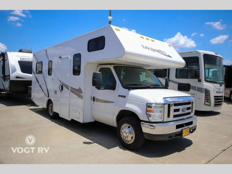 2018 Thor Motor Coach Majestic 23A - Main photo