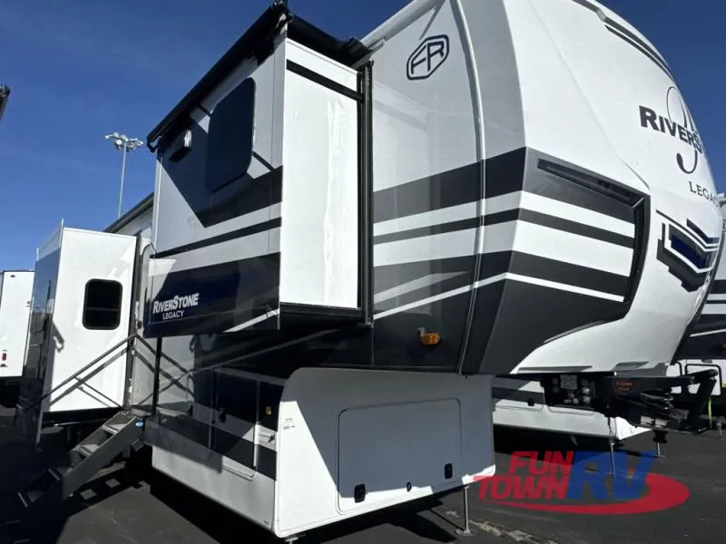 2026 Forest River RiverStone 421FK - Photo 2