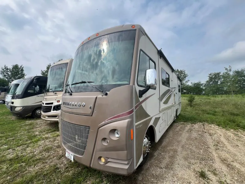 2015 Winnebago Vista  F-53 30T - Photo 4