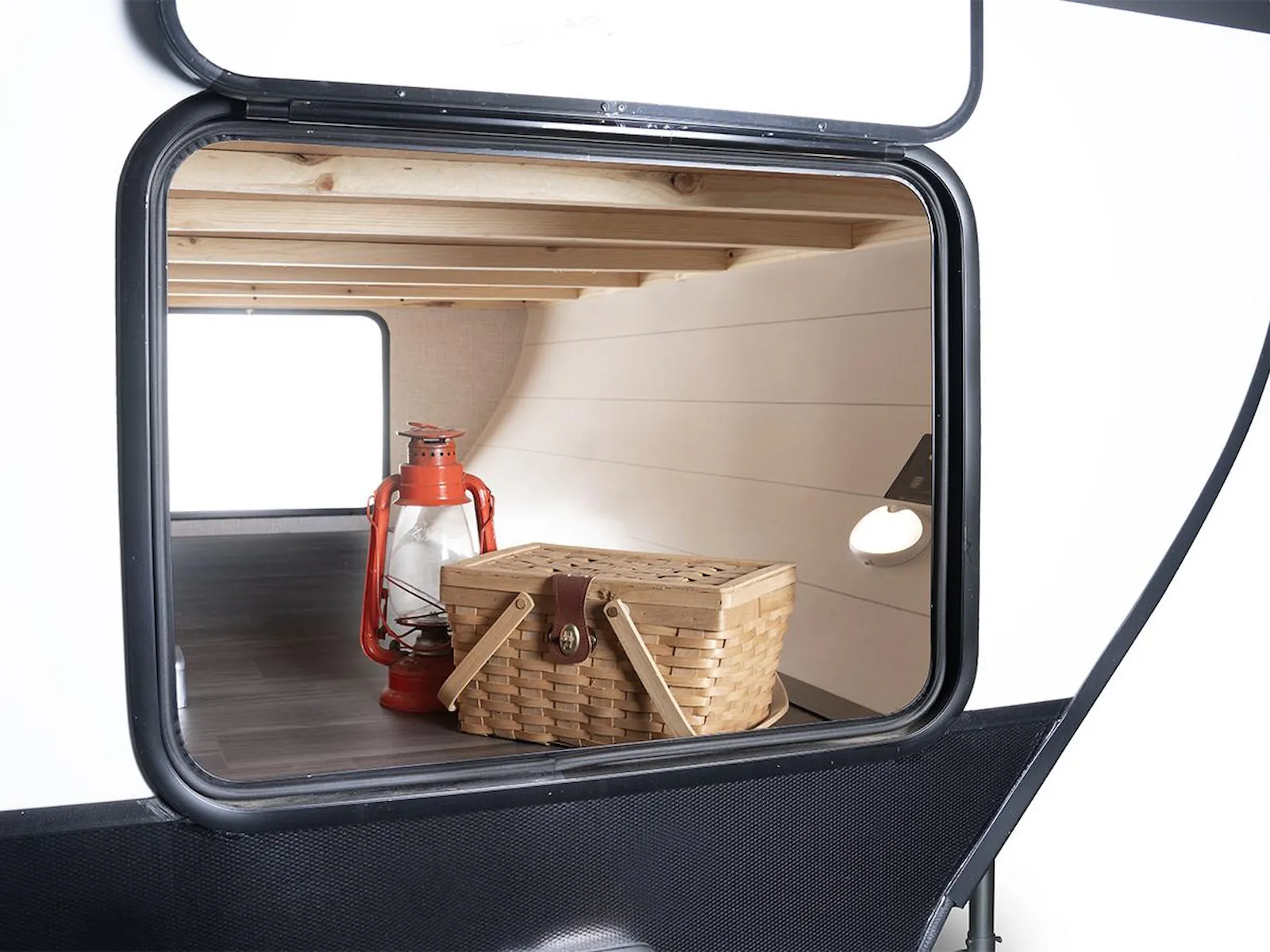2024 Highland Ridge Range Lite 212FB - Photo 4