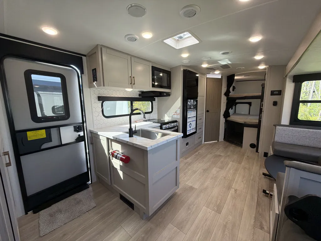 2027 Jayco Jay Feather 29BHB, Photos photo 16