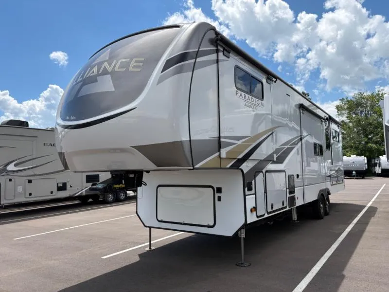 2021 Alliance RV Paradigm 365RD - Photo 4
