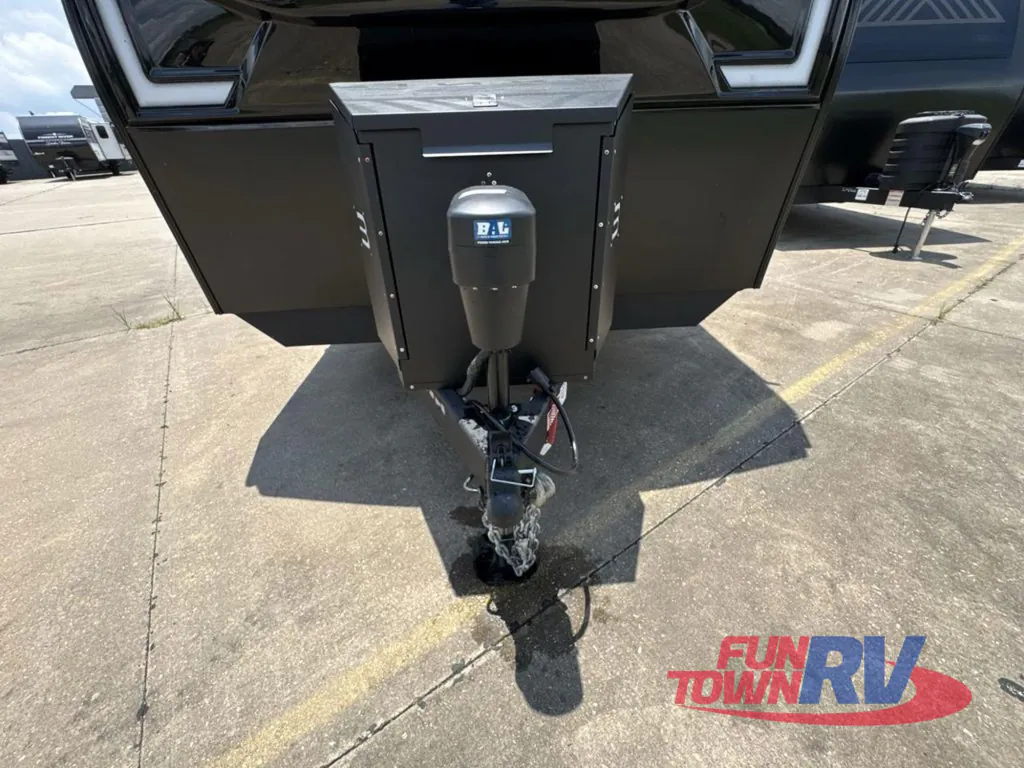 2026 Brinkley Model Z Air 297, Photos photo 36