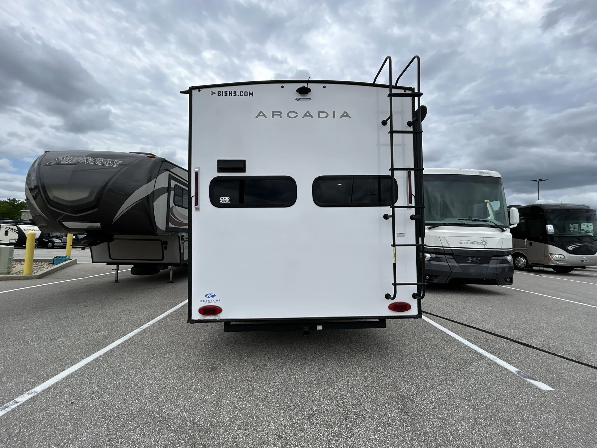 2024 Keystone Arcadia Super Lite 246SLRK — living area main