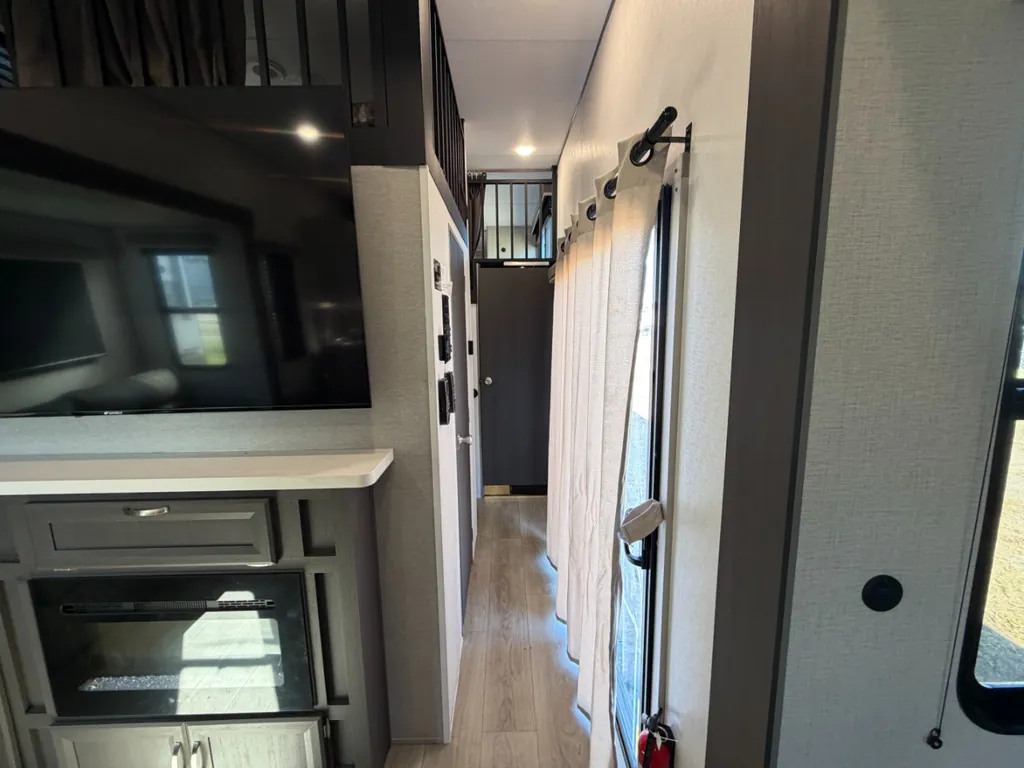 2027 Forest River Aurora 44CONDO, Photos photo 12