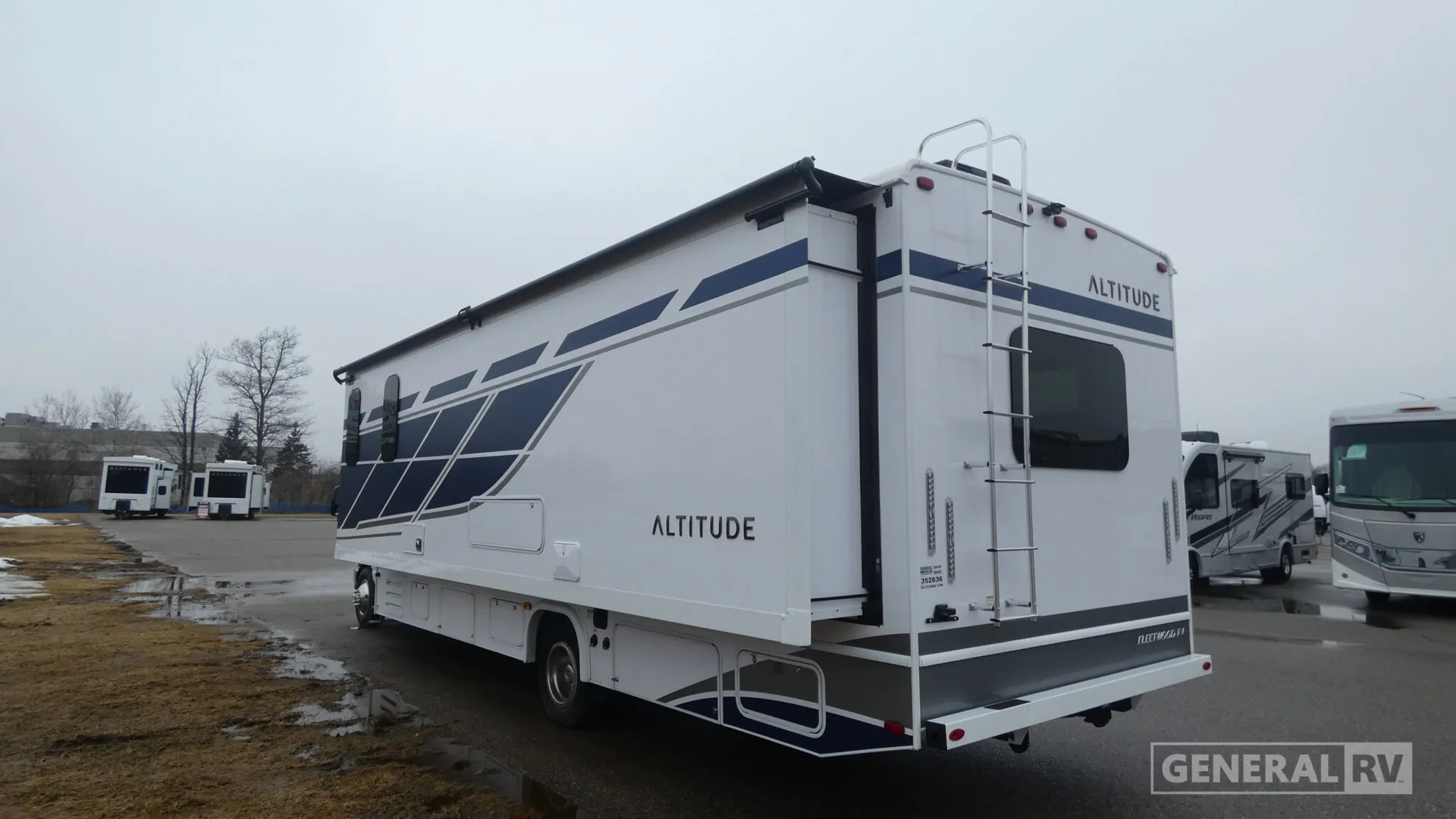 2026 Fleetwood Altitude 31W - Photo 4
