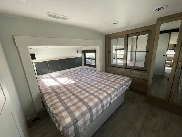 2026 Jayco Eagle 321RSTS, Photos photo 16
