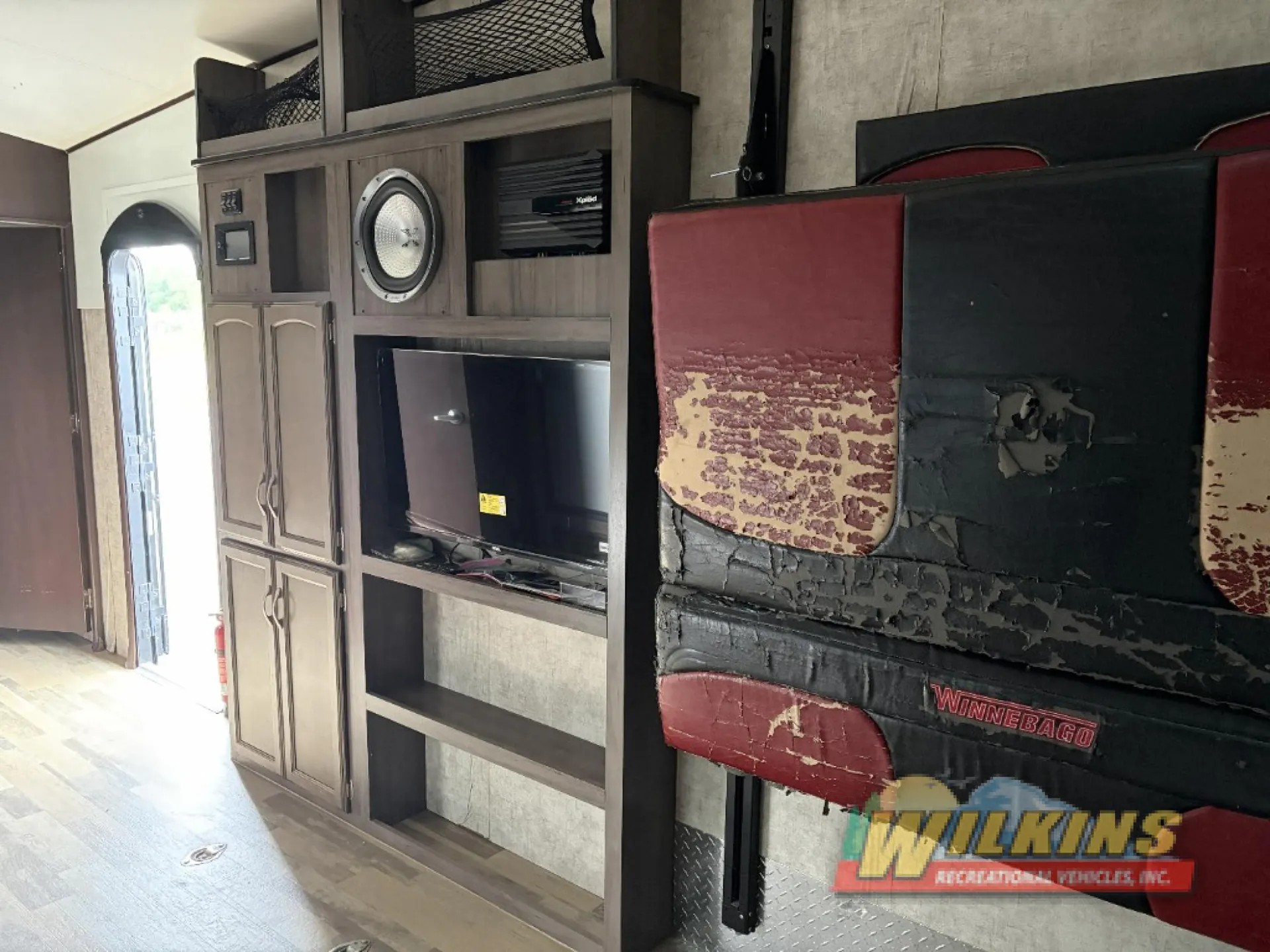 2016 Winnebago Spyder 24FQ - Photo 4