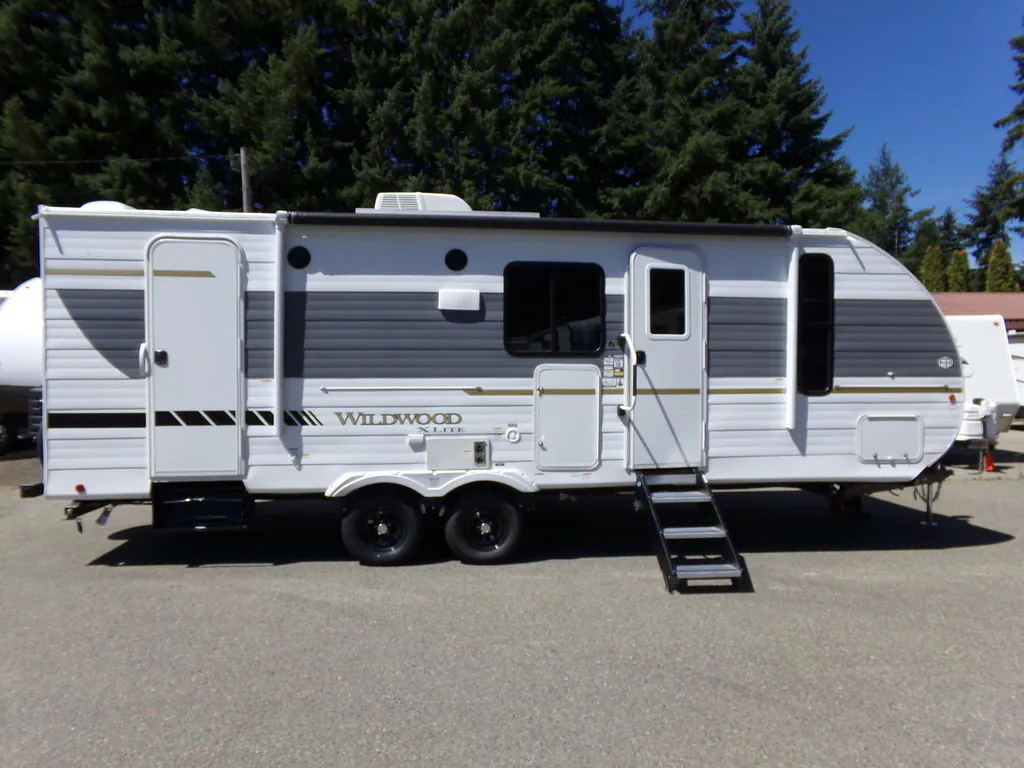 2026 Forest River RV Wildwood X-Lite 241BHXL