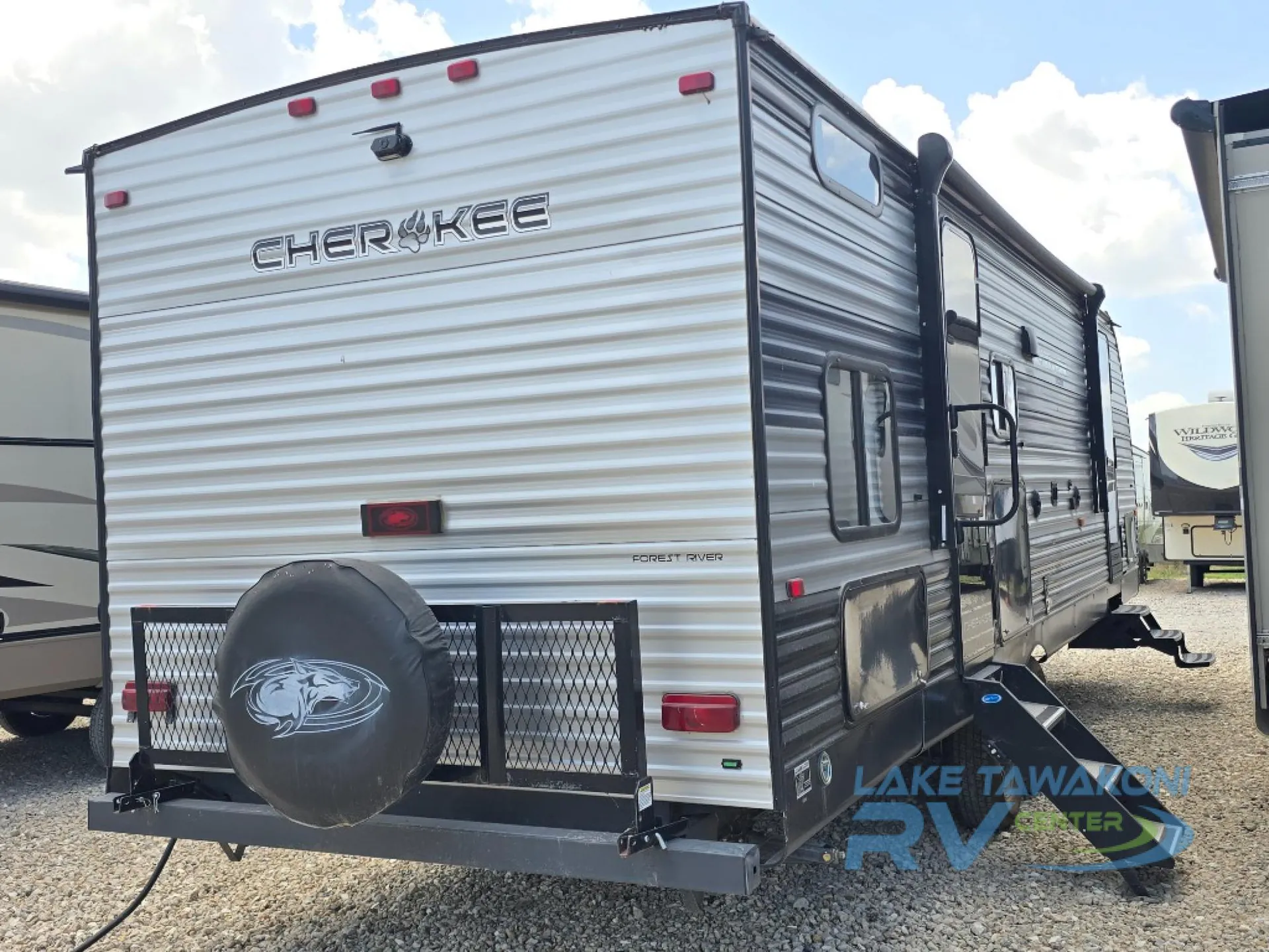 2022 Forest River Cherokee Grey Wolf 26DBH - Photo 4