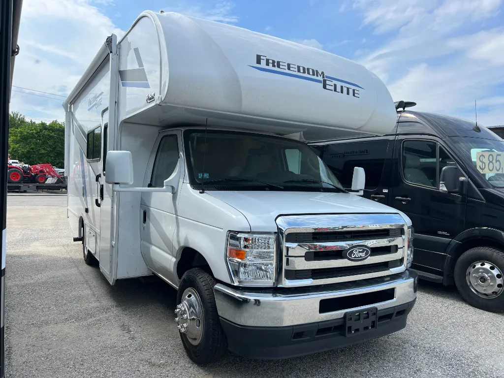 2026 Thor Motor Coach Freedom Elite 22HZ - Photo 2