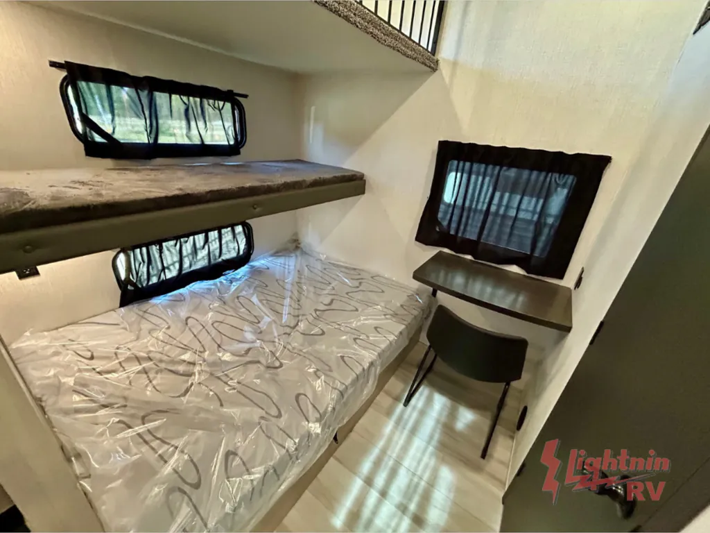 2026 Forest River Cardinal 34CRIB, Photos photo 30