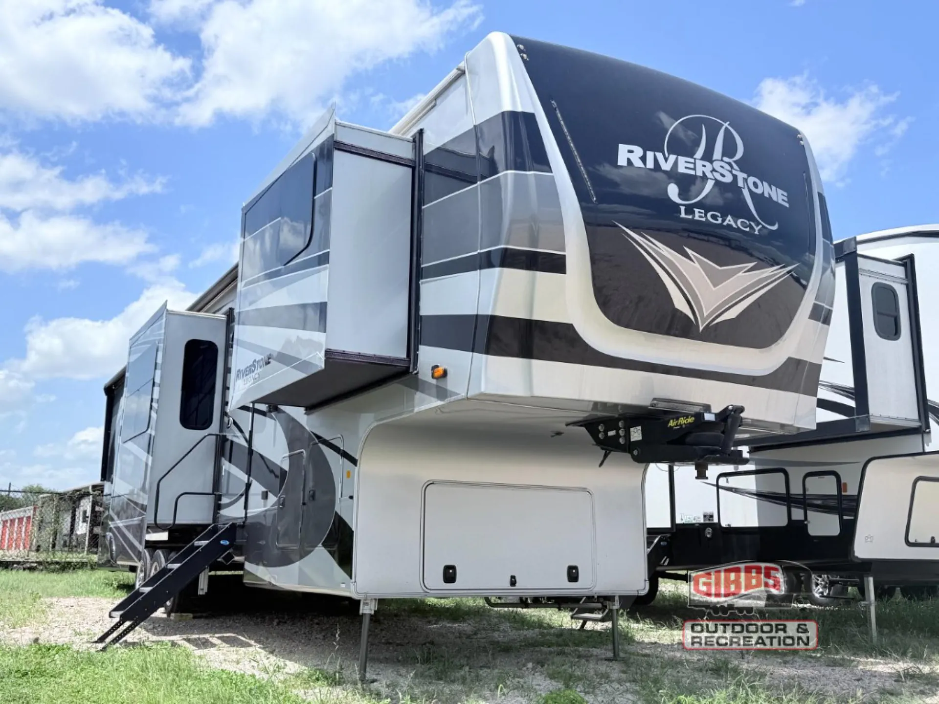 2021 Forest River RiverStone 39FK - Photo 2