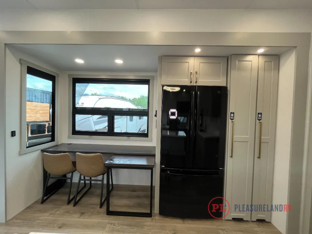 2026 Brinkley Model G 3970, Photos photo 17