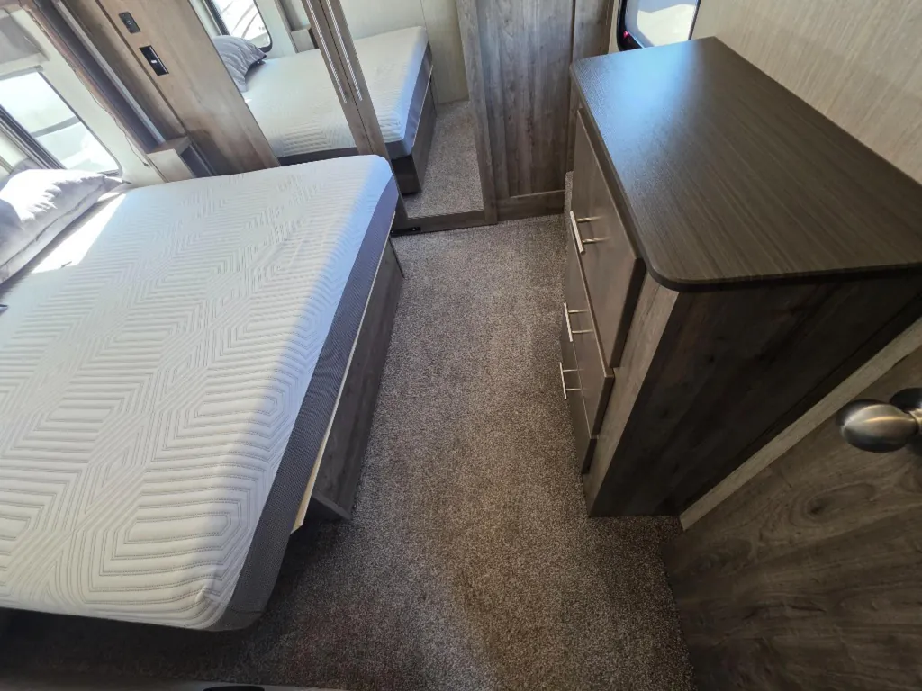 2020 Forest River Sabre 36BHQ, Photos photo 41