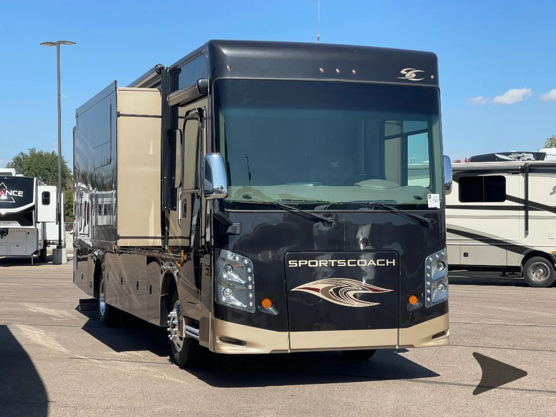 2017 Coachmen Sportscoach SRS 364TS - Photo 2