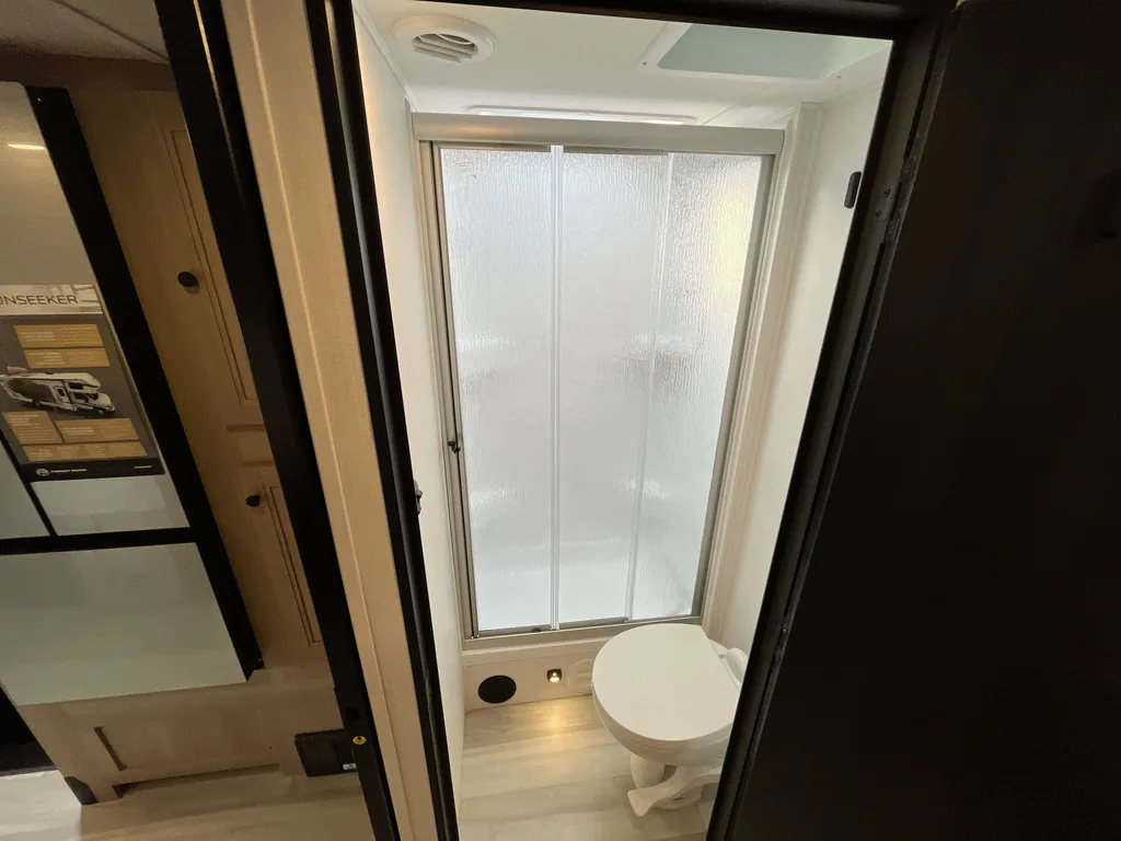 2026 Forest River Sunseeker 3050S, Photos photo 18