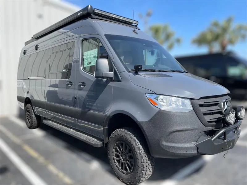 2025 27North Adventure Vans VENTURE - Main photo