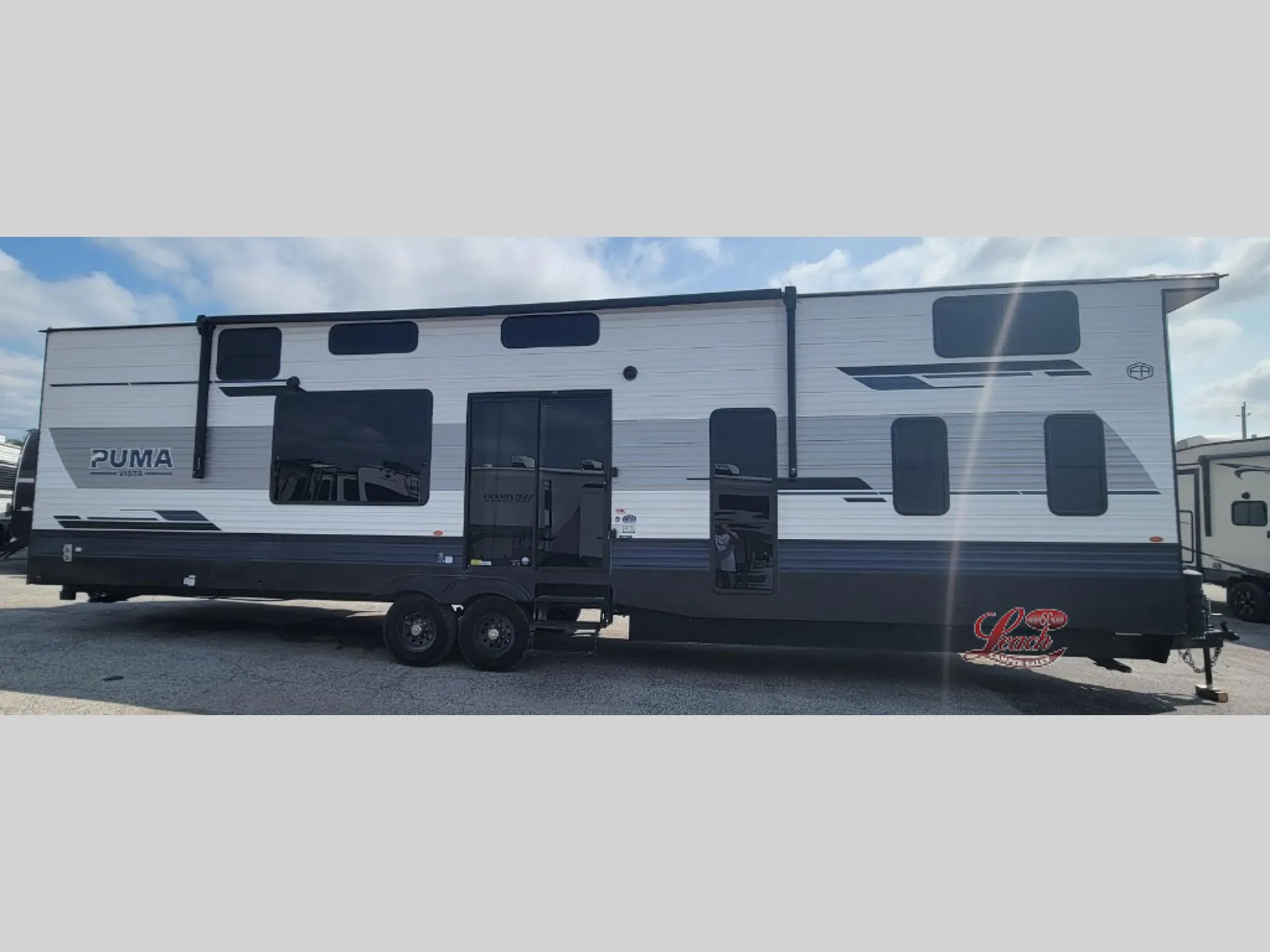 2026 Forest River Puma Vista 423LFT - Photo 4