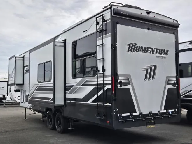 2026 Grand Design Momentum G-Class 325G - Photo 4