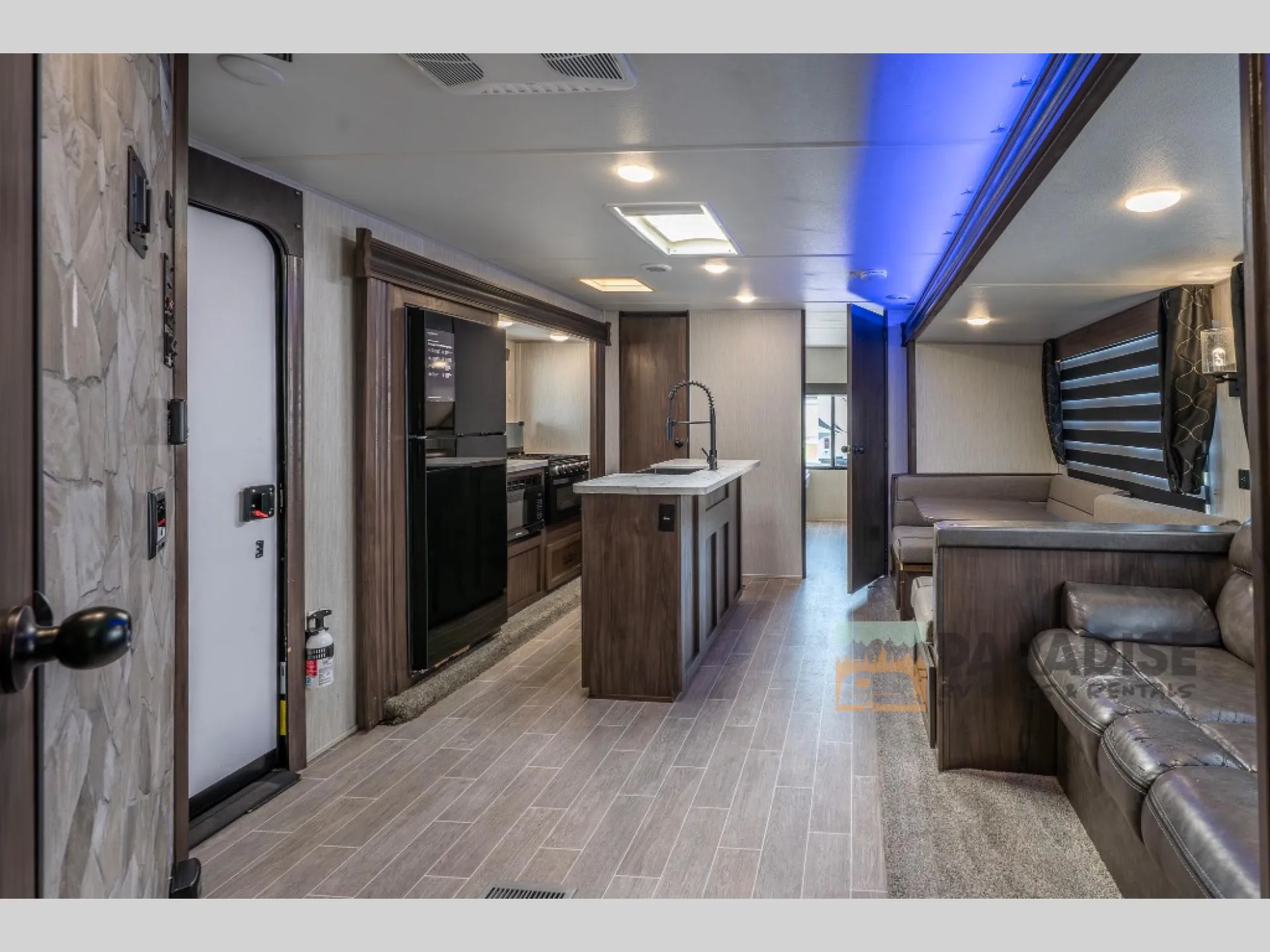 2020 Forest River Cherokee Black Label 304BHBL - Photo 4