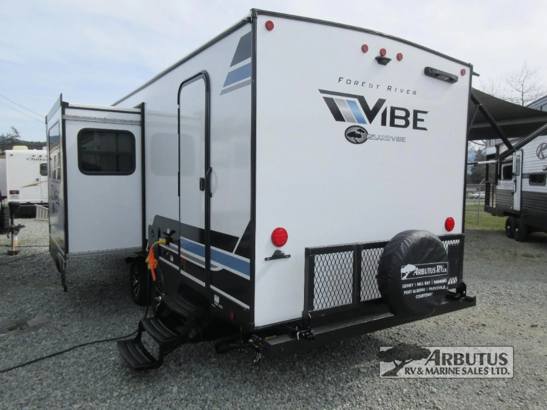 2025 Forest River Vibe 24DB - Photo 4