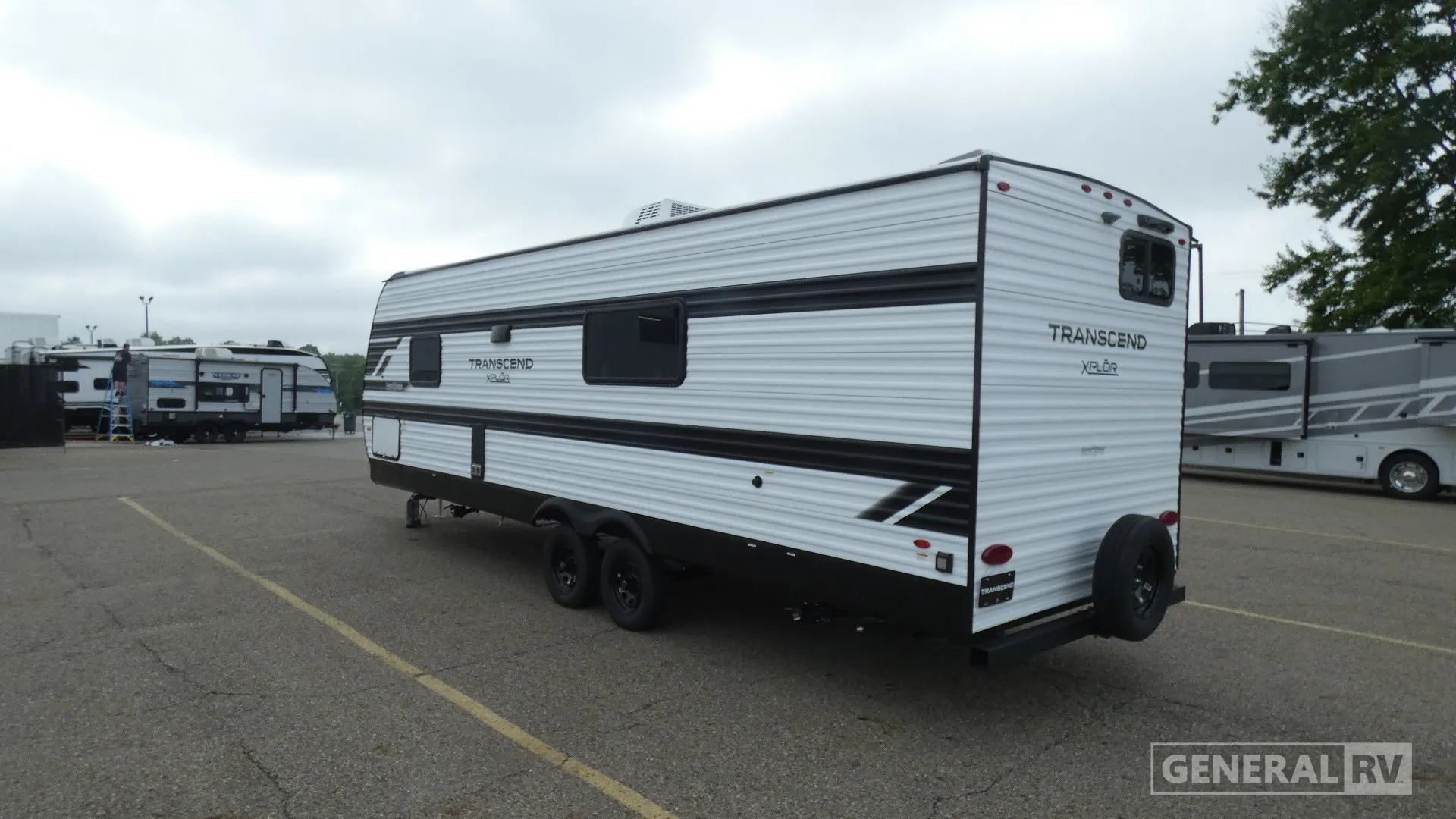 2027 Grand Design Transcend Xplor 24BHX - Photo 4