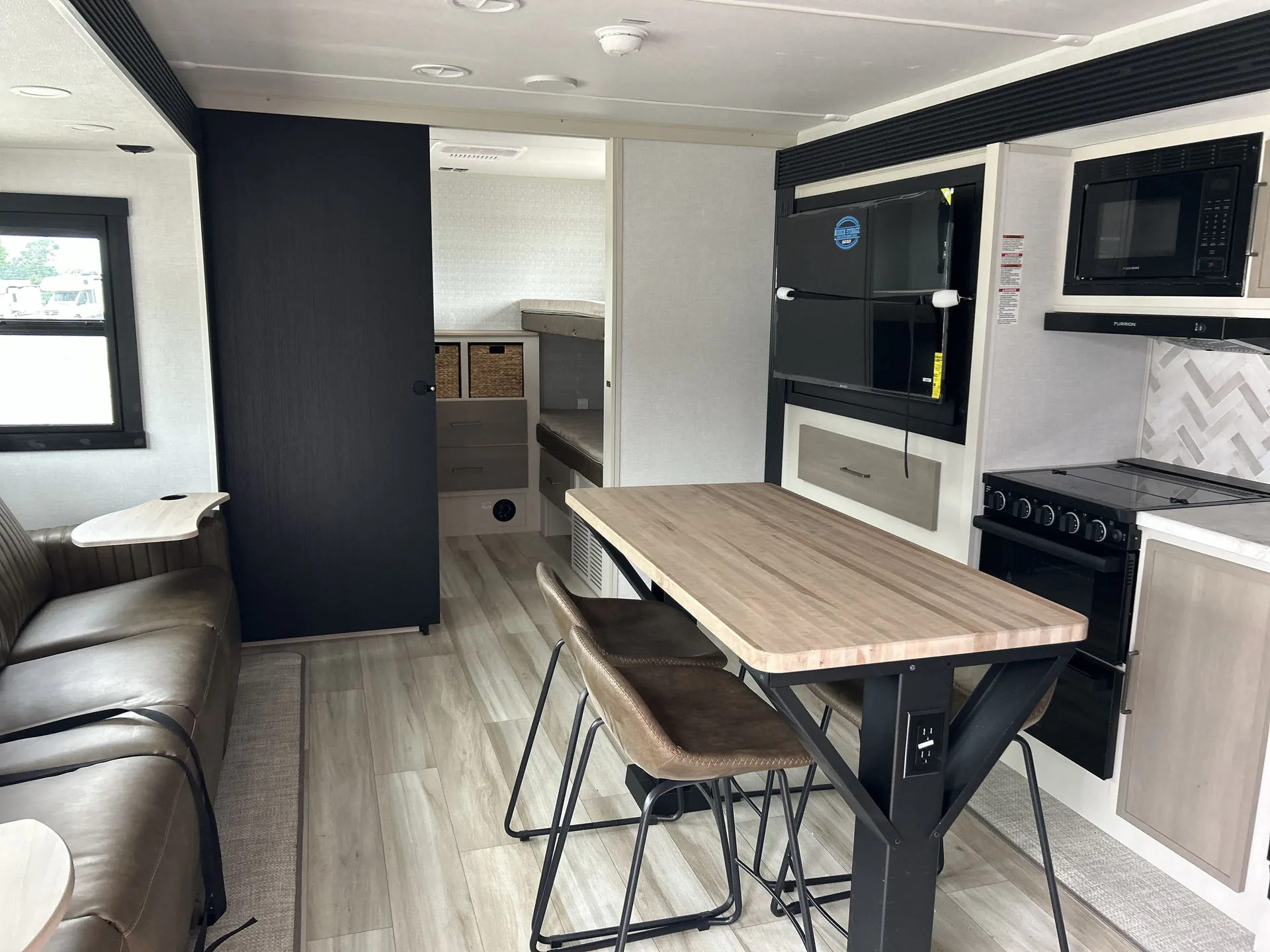 2027 Forest River Wildwood Heritage Glen 301FAM — living area main