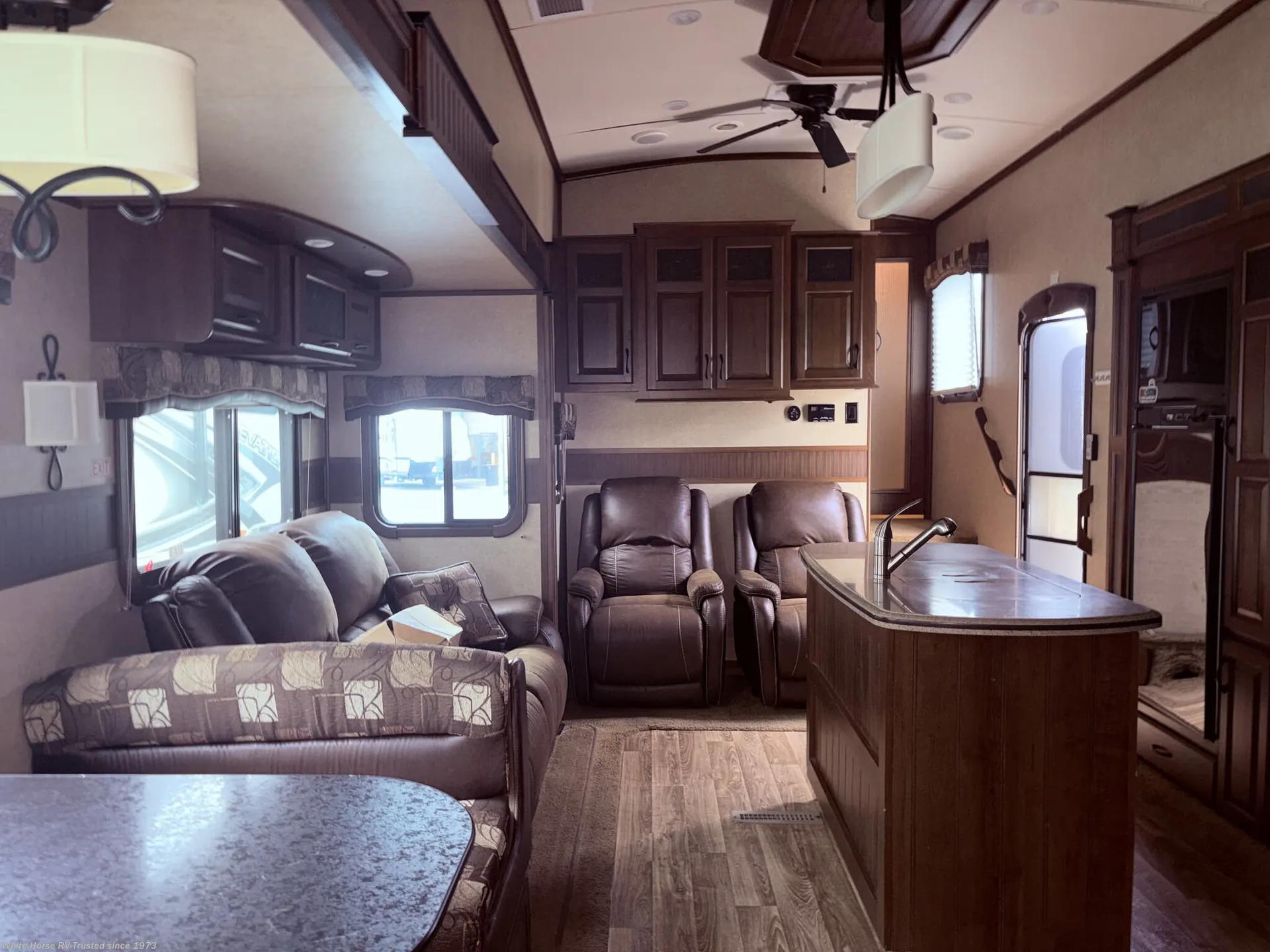 2015 Jayco Eagle Premier 375BHFS - Photo 4