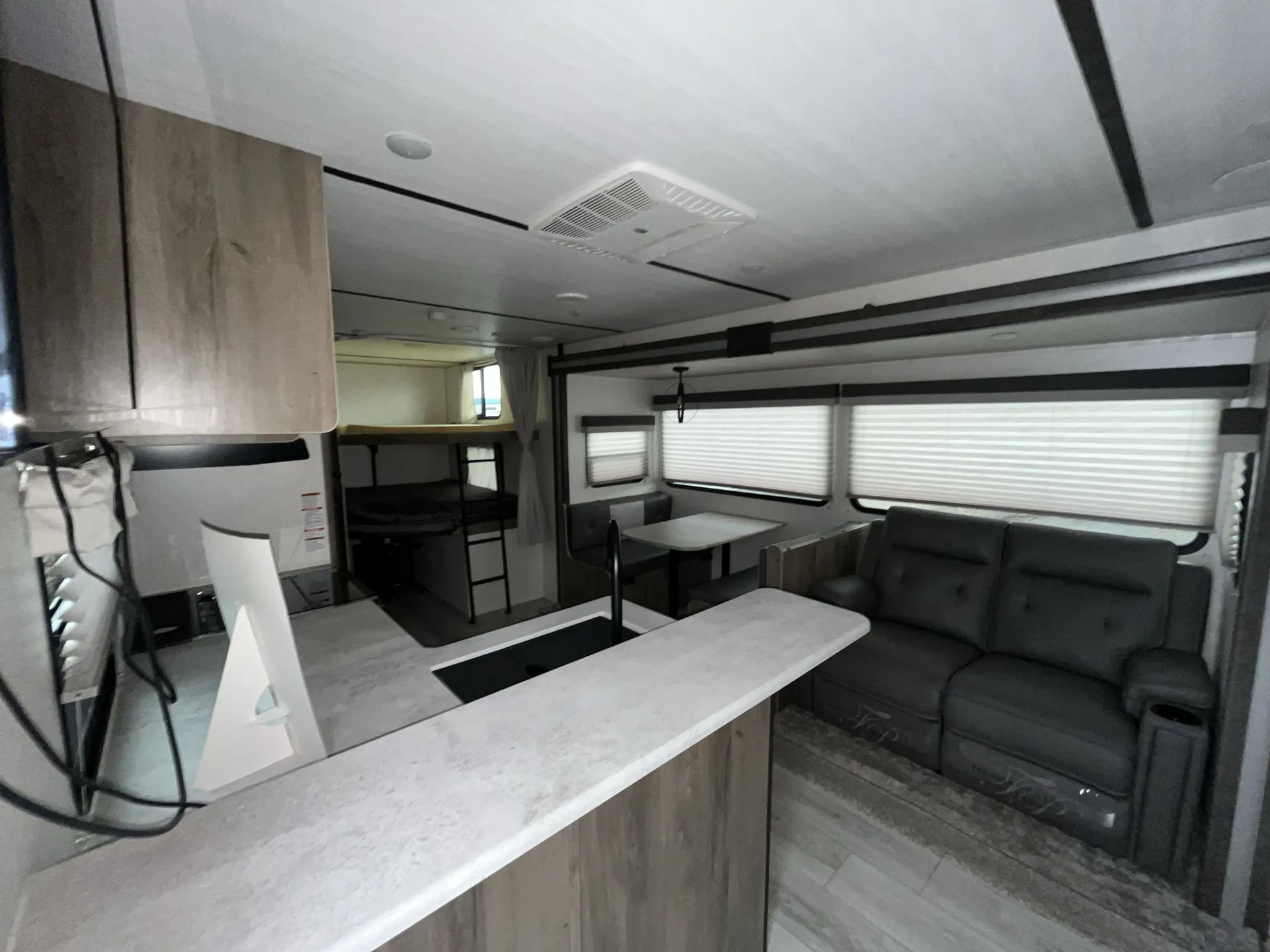 2022 Forest River Surveyor Legend 276BHLE - Photo 2