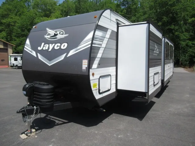 2027 Jayco Jay Flight SLX 325BHT - Photo 3