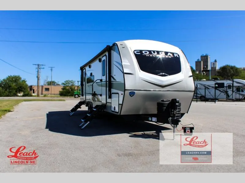 2025 Keystone RV Cougar Half-Ton 25RDS - Photo 2