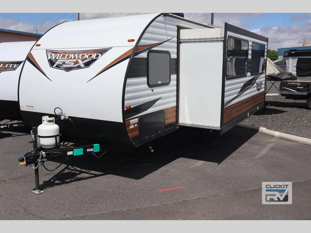2023 Forest River Wildwood FSX 170SS, Photos photo 5
