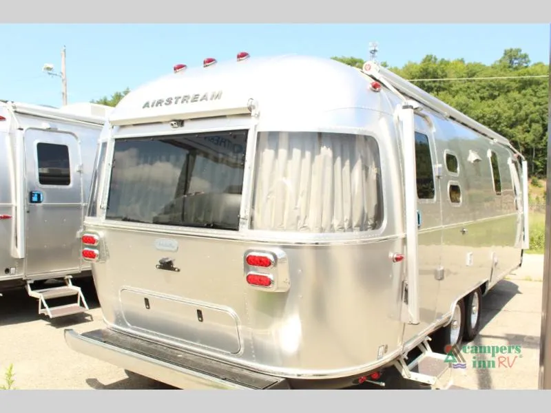 2026 Airstream Globetrotter 27FB - Photo 4