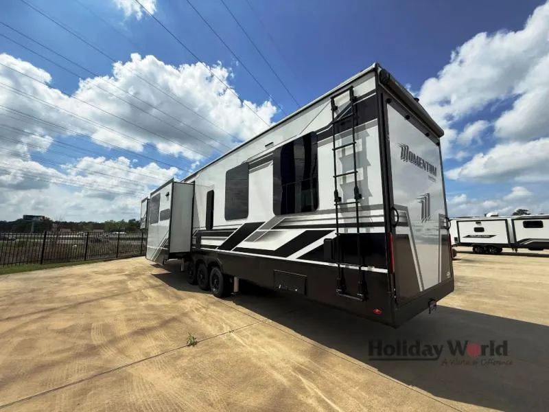 2026 Grand Design Momentum M-Class 392M - Photo 4
