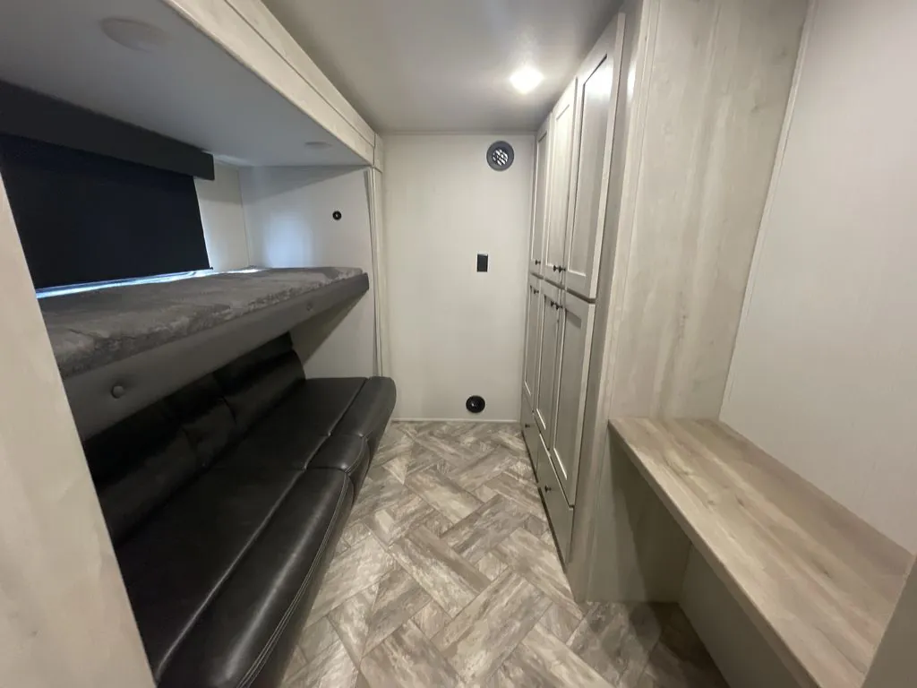 2023 Forest River Wildcat 369MBL, Photos photo 20